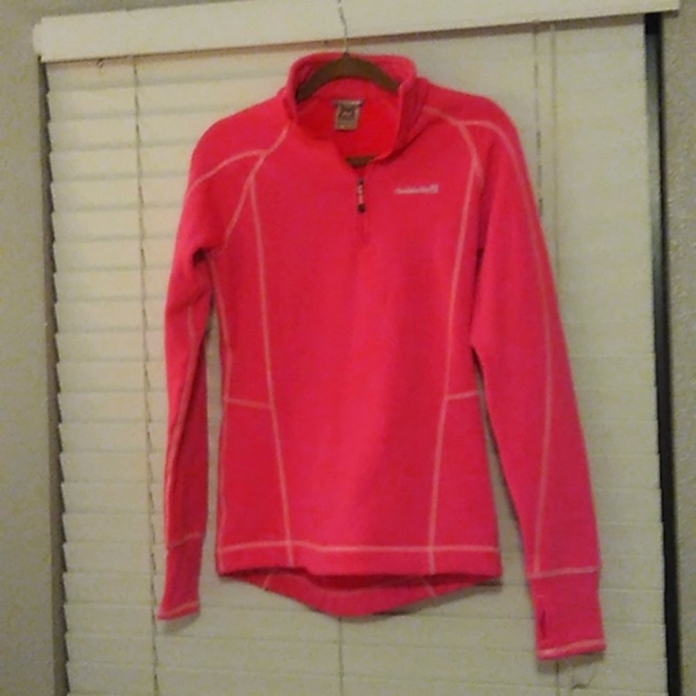 Thick material sweatshirt, neon pink with zipper v-neck.